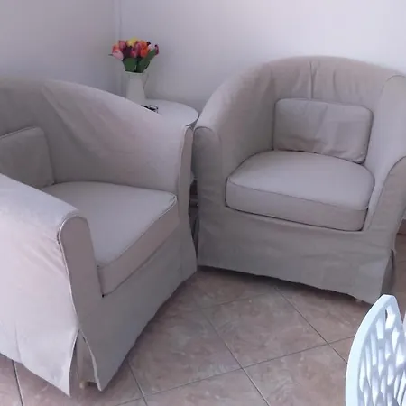 Swiss 4 Apartment